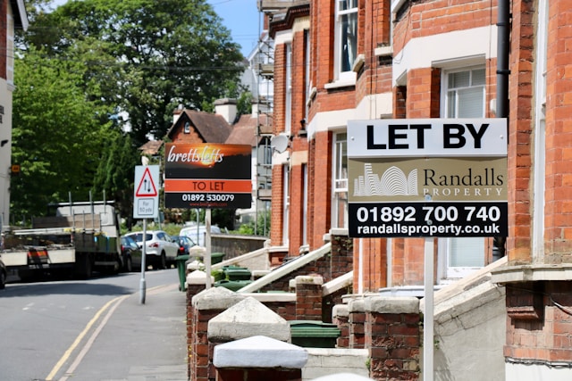 houses to let