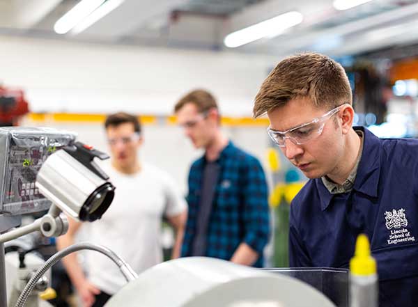 Engineering - Apprenticeship cash boos